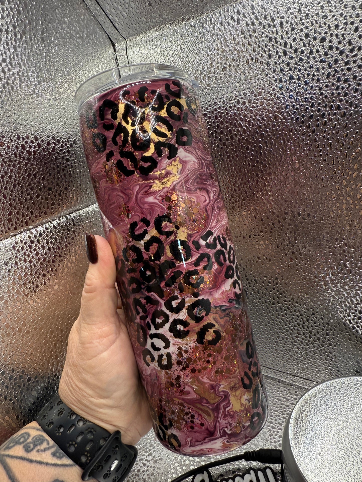 20 Oz Burgundy Inks Cheetah Print
